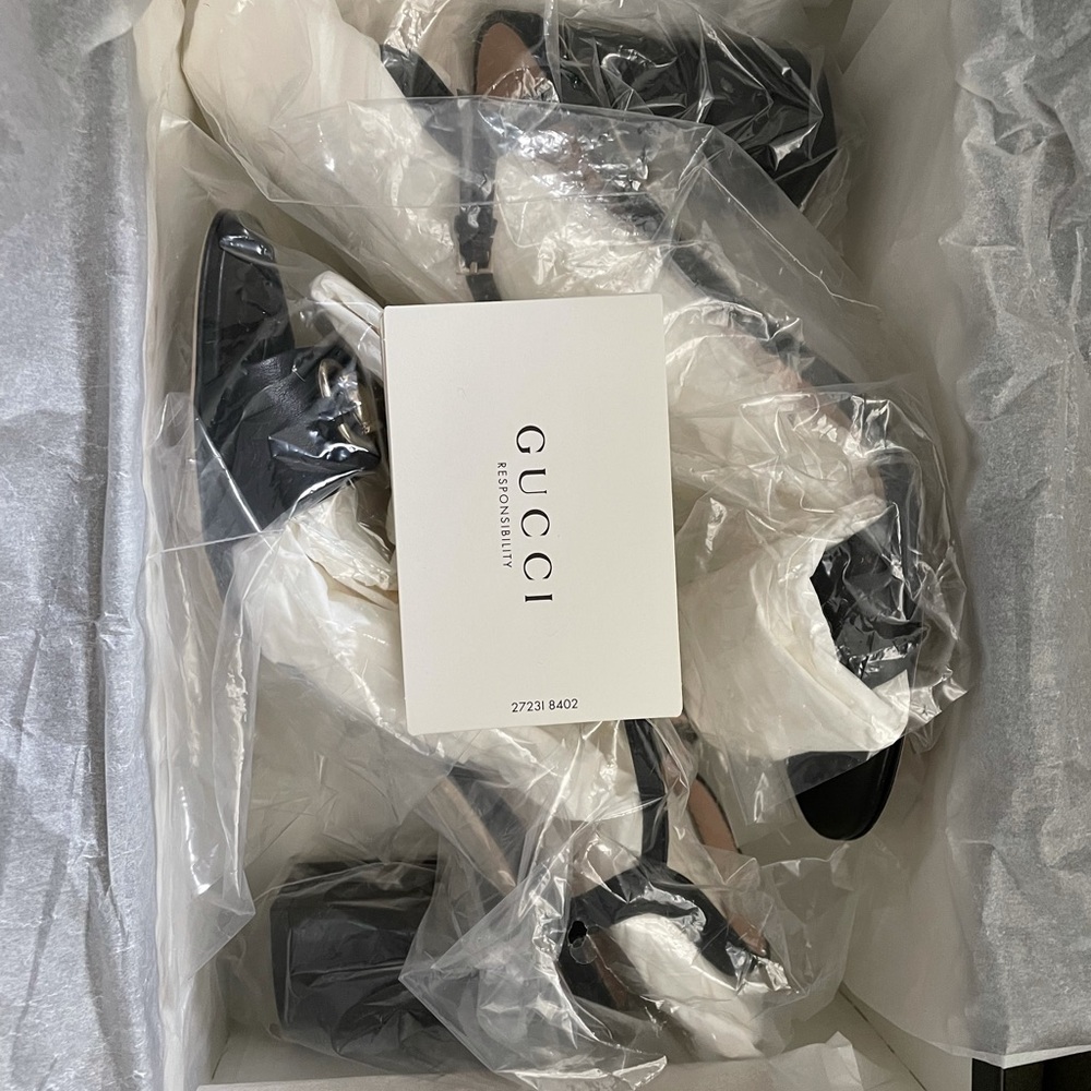 Gucci Black Horsebit Heel Sandals Authentic - Picture 5 of 14